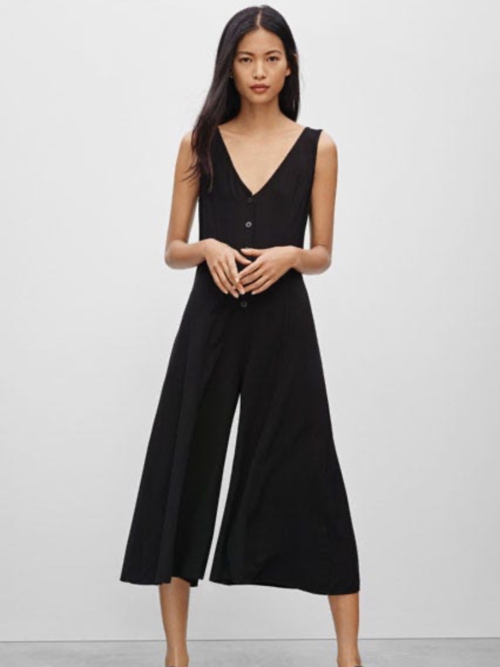Aritzia TNA Talula Black Jumpsuit Wide Leg Sleeveless Button Front Size S